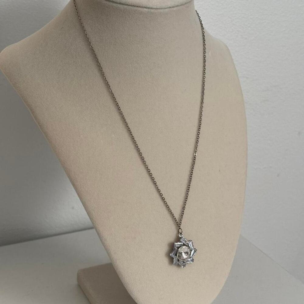 Silver Necklace Unique Pendant Design Modern Minimal Jewelry Gift for Women - Picture 4 of 5